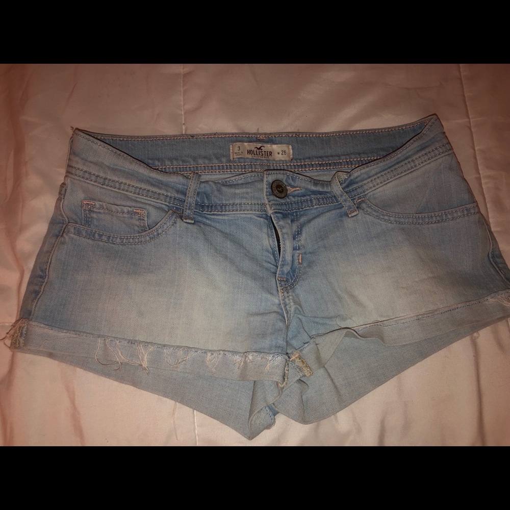Hollister jean shorts